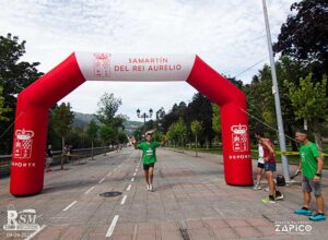 Carrera Solidaria en San Martín del Rey Aurelio por la ELA