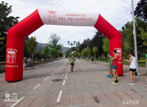 Carrera Solidaria en San Martín del Rey Aurelio por la ELA